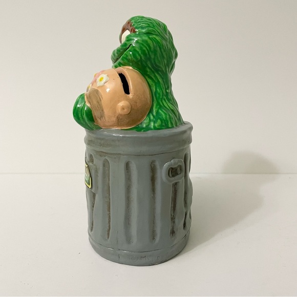 Sesame Street Oscar The Grouch Garbage Can Ceramic Coin Bank - Picture 4 of 16